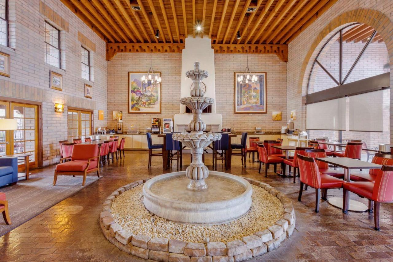 Comfort Suites At Sabino Canyon Tucson Extérieur photo